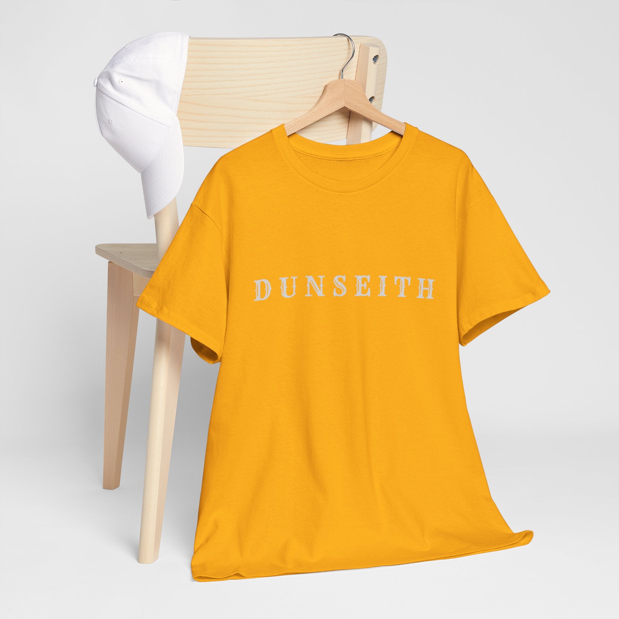 DUNSEITH Vintage Lettering Tee