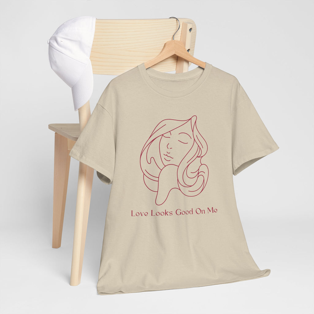 T-Shirt — 'Love Looks Good On Me' Minimal Line Art Tee