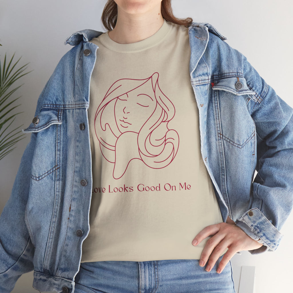 T-Shirt — 'Love Looks Good On Me' Minimal Line Art Tee